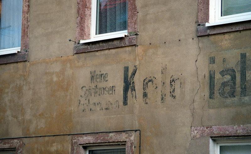Frankenberg, Klingbach 17, 14.4.1999 (2).jpg - Weine, Spirituosen, Zuckerwaren - Kolonialwaren